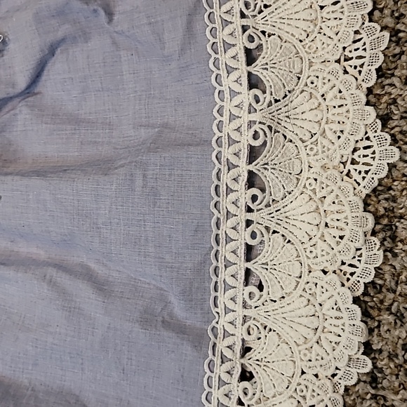 NWT EXPRESS chambray with lace detail 100% cotton tank - Picture 6 of 11